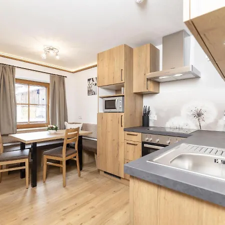 Comfy In With Balcony And Ski Storage